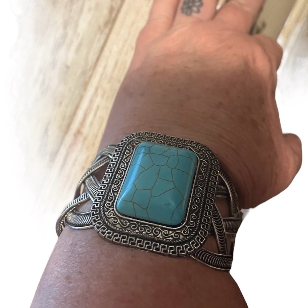 TURQUOISE COLORED CUFF BRACELET